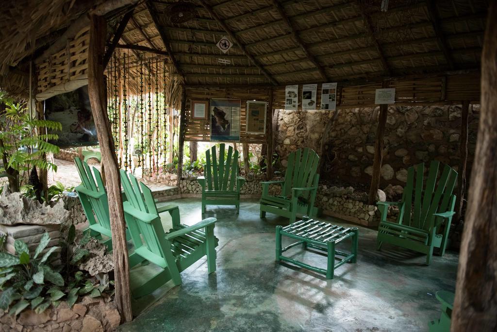 بدرنالس Hostal Dona Chava المظهر الخارجي الصورة