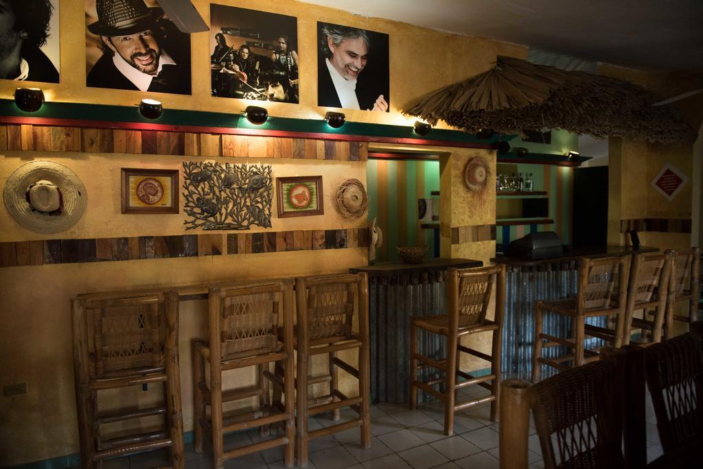 بدرنالس Hostal Dona Chava المظهر الخارجي الصورة