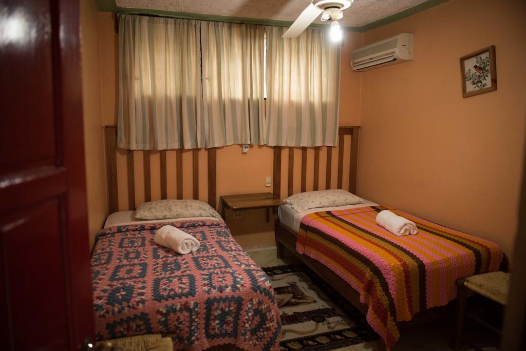 بدرنالس Hostal Dona Chava المظهر الخارجي الصورة
